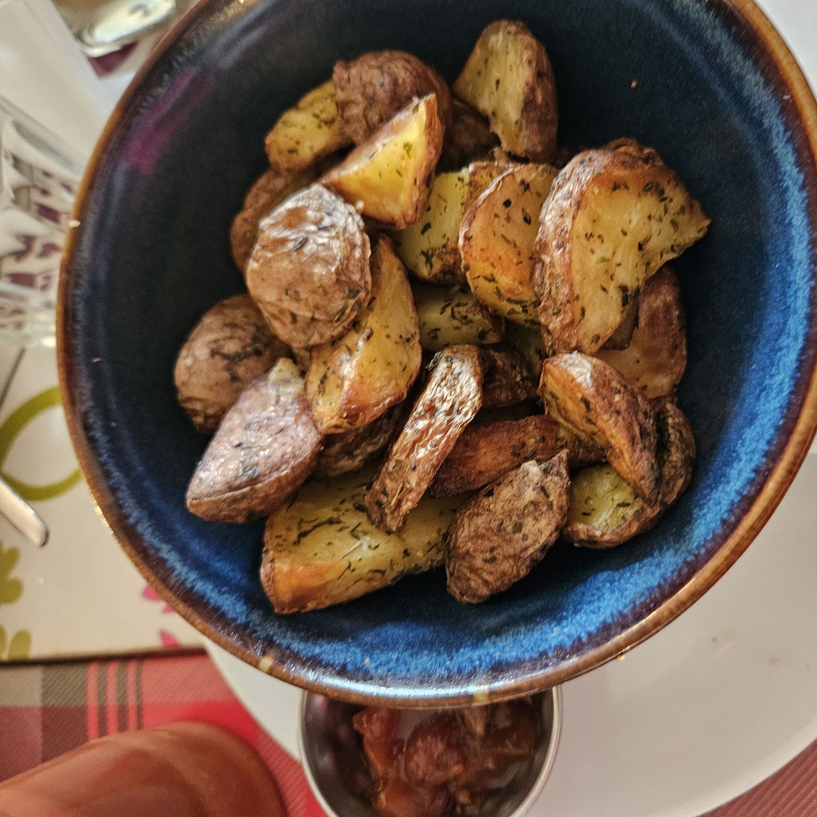 Garlic And Herb Potatoes
