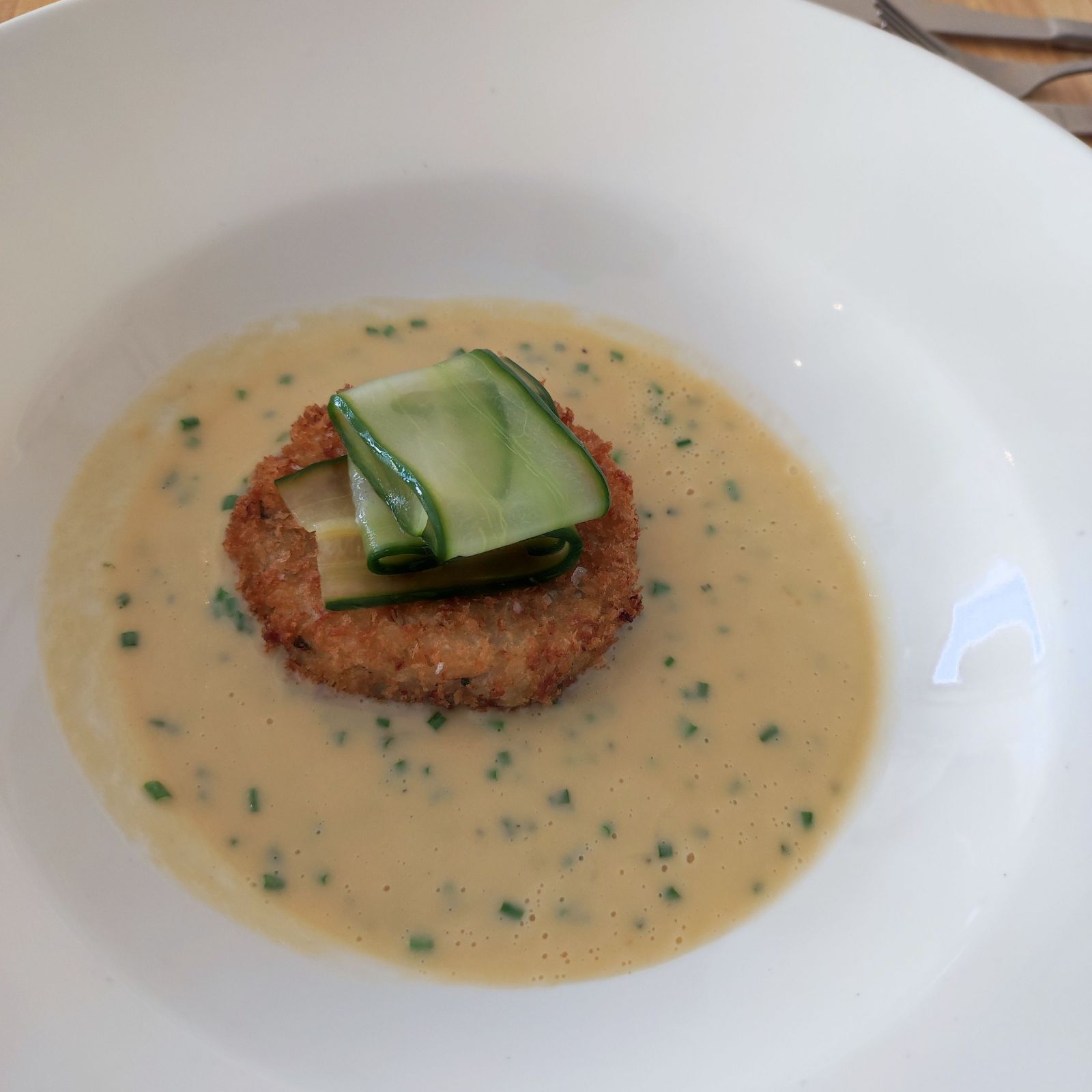 Hand picked crab & chervil arancini, creamy crab sauce, pickled cucumber